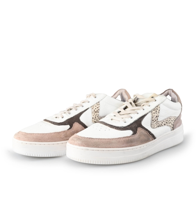 Maruti Sneakers