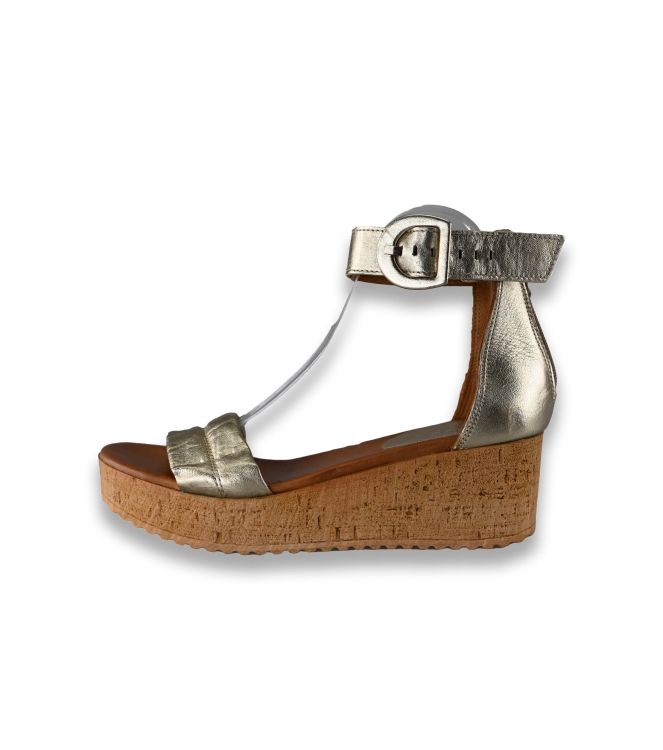 Omoda Sandalen
