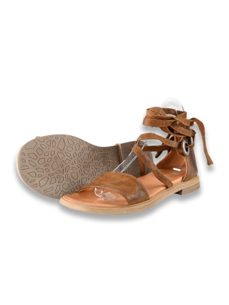 Ayana Sandalen