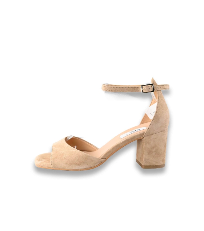 Notre-V Pumps
