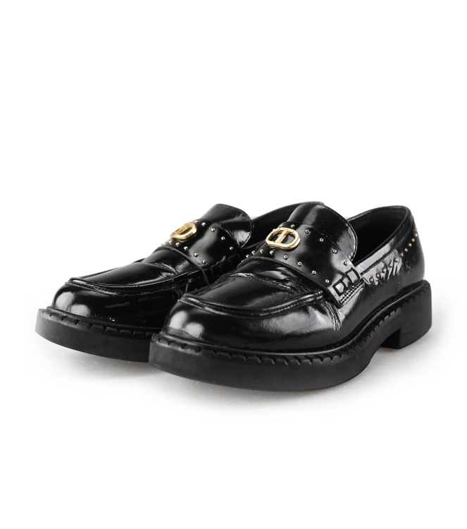 Loafers 