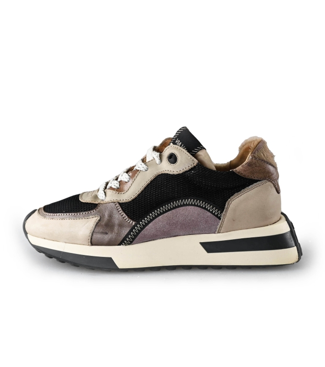 VIA VAI Sneakers