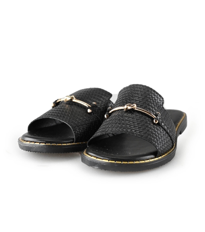 DSTRCT Slippers