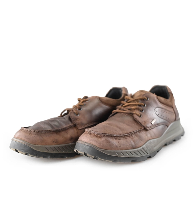 Mac Sneakers