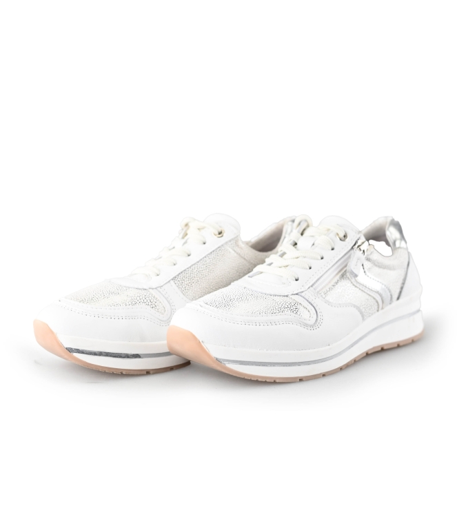 Feyn Sneakers