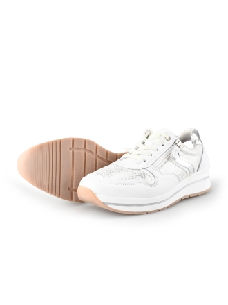 Feyn Sneakers