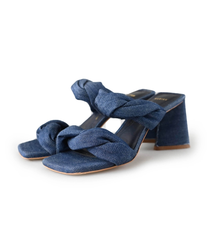 Nubikk Pumps