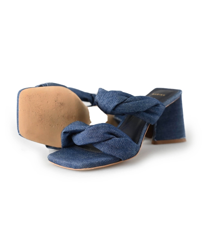 Nubikk Pumps
