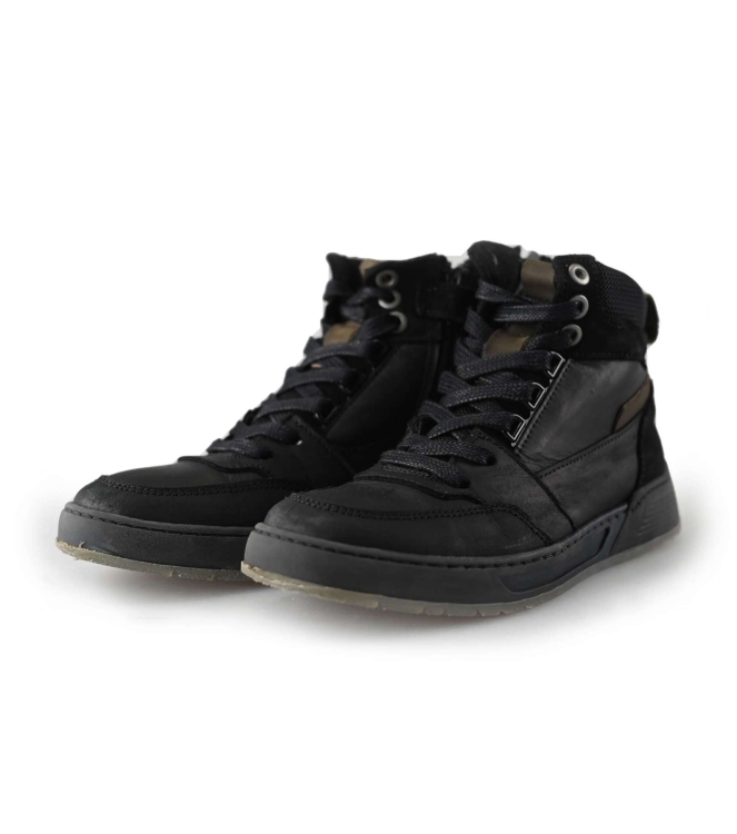 Sub55 Sneakers