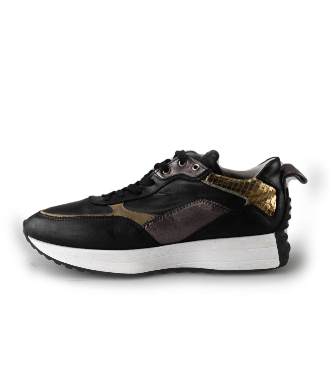 Sub55 Sneakers