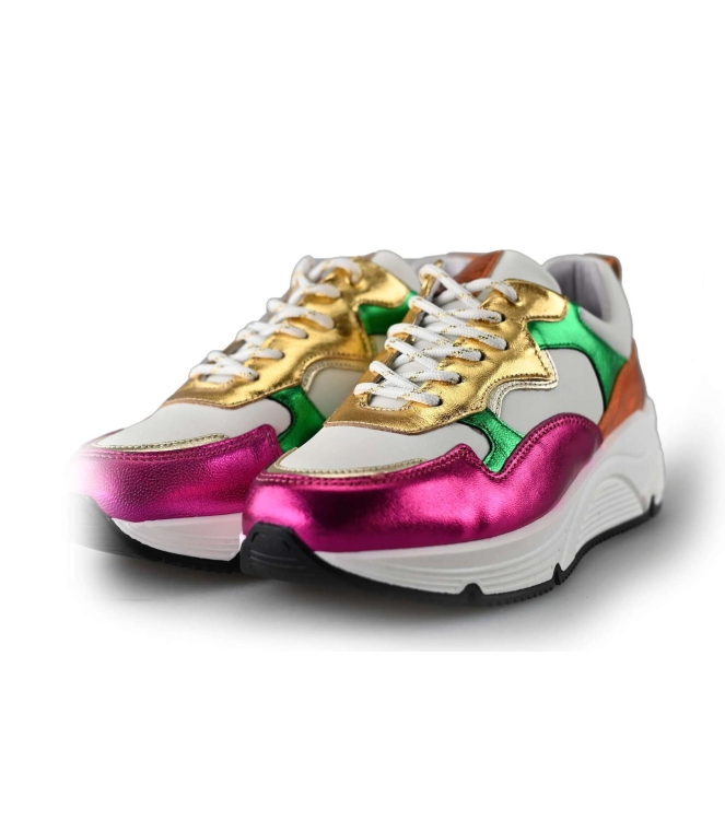 Bridge Sneakers