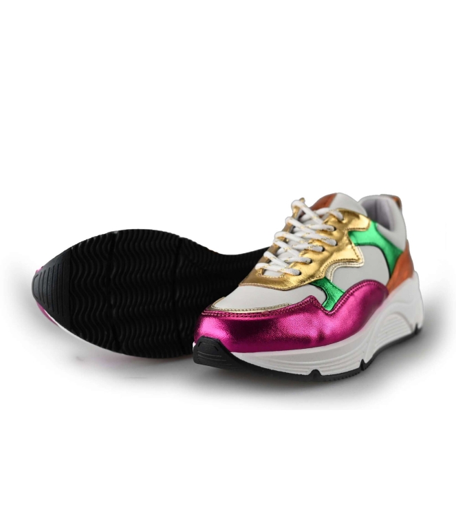 Bridge Sneakers
