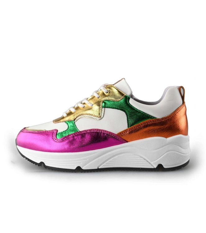 Bridge Sneakers