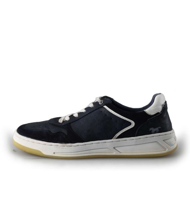Mustang Sneakers