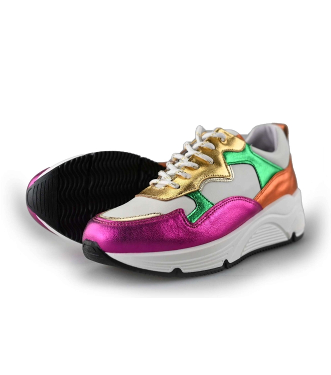 Bridge Sneakers