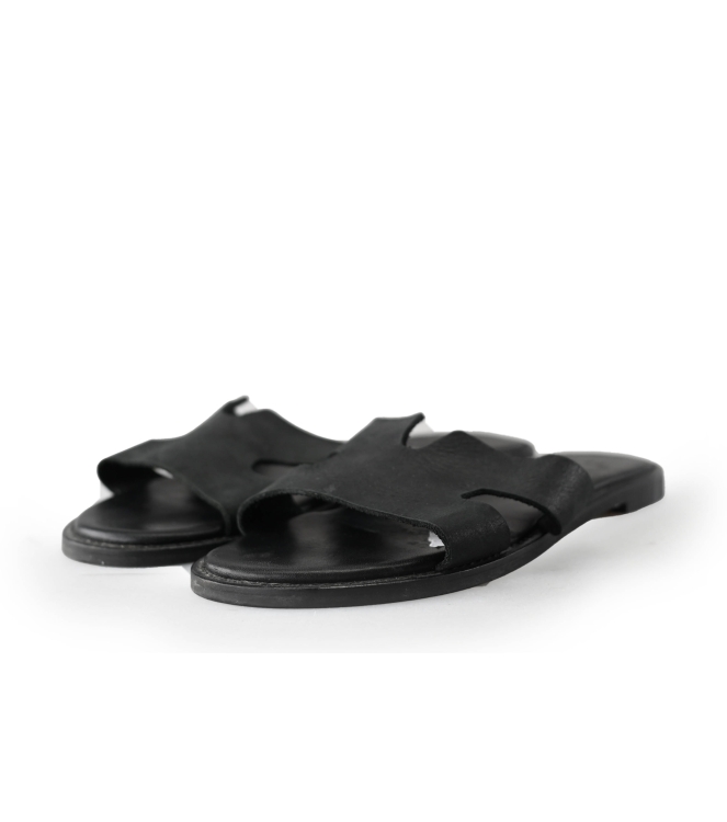 Nelson Slippers
