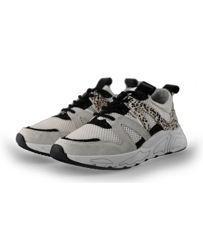 Wysh Sneakers