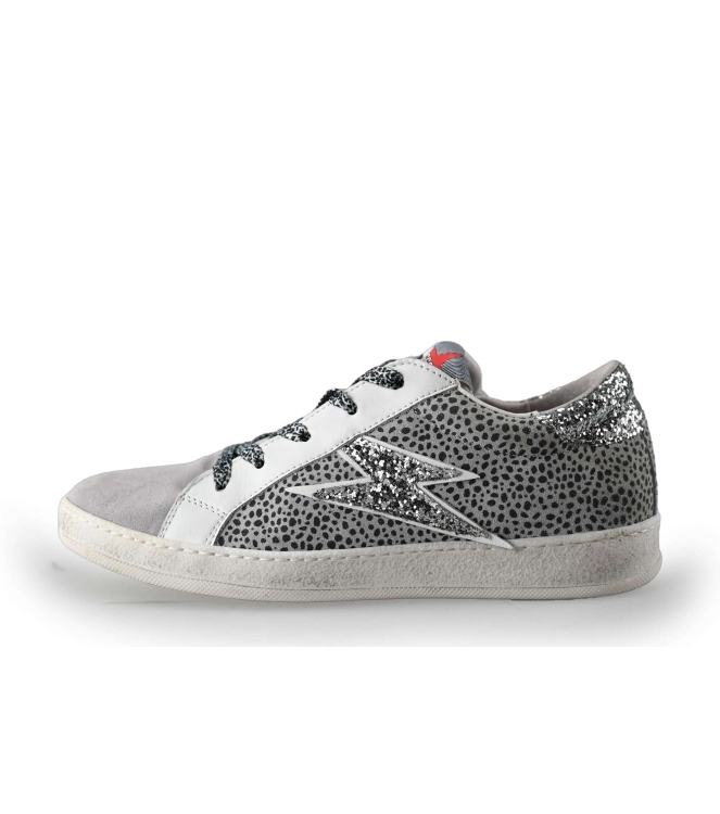 Giga Sneakers