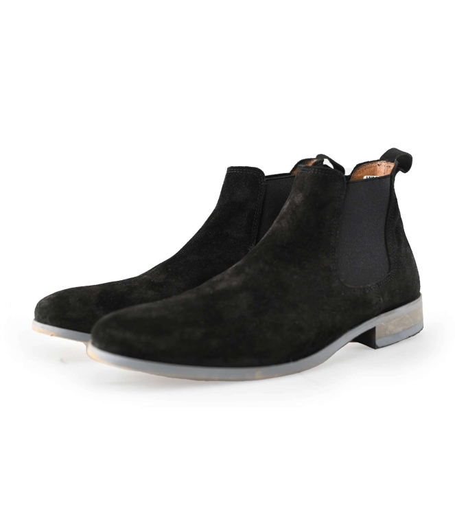Chelsea boots
