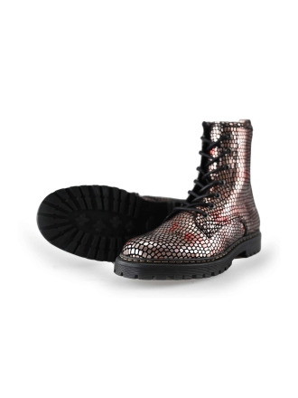 Giga Boots