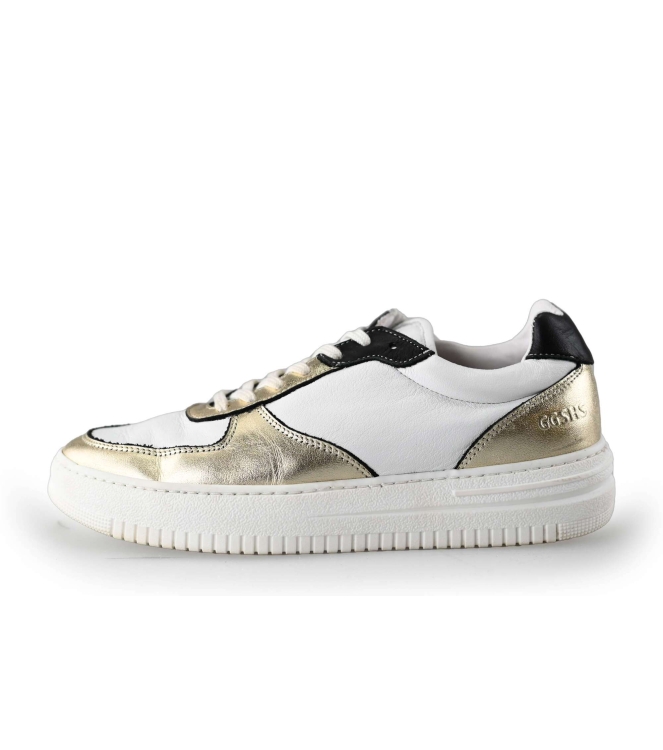 Giga Sneakers