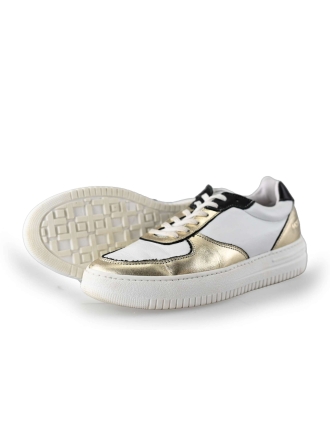 Giga Sneakers