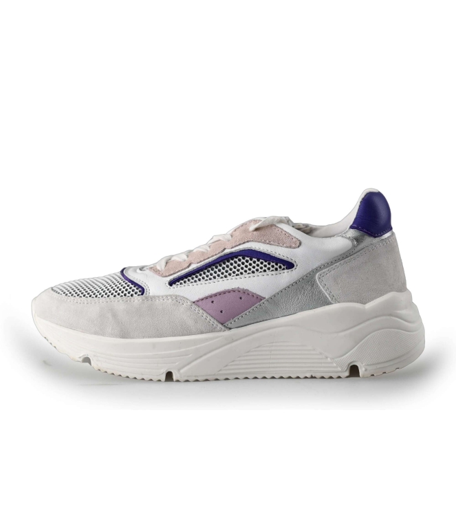 Giga Sneakers