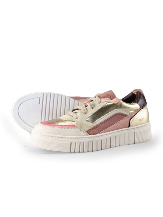 AQA Sneakers