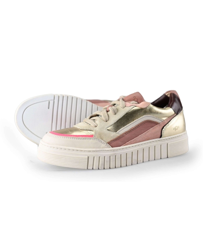 AQA Sneakers