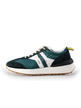 Giga Sneakers