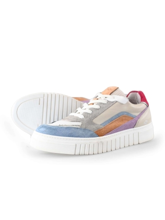 AQA Sneakers