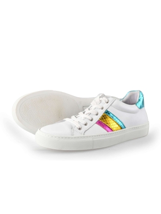 Giga Sneakers