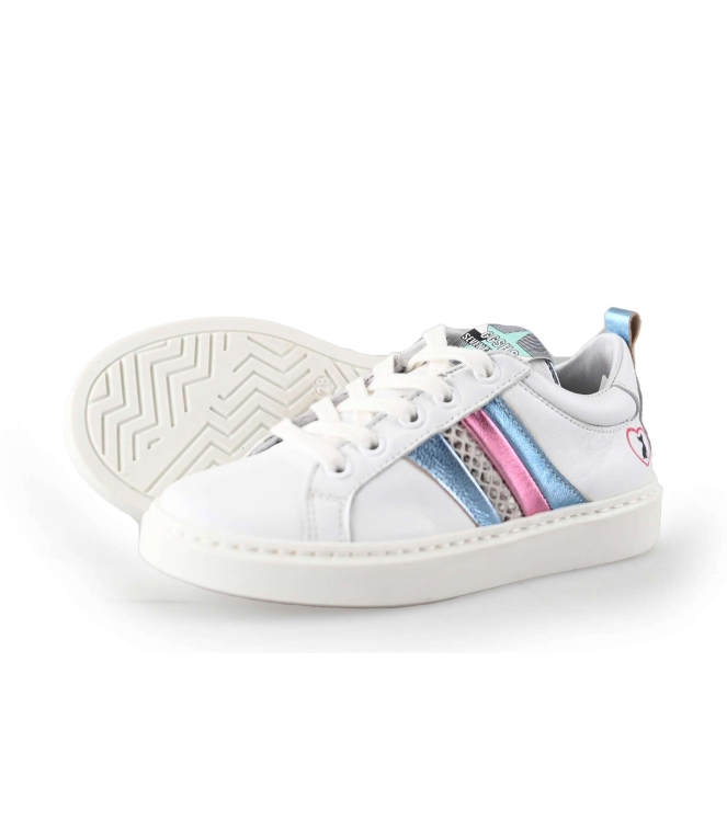 Giga Sneakers