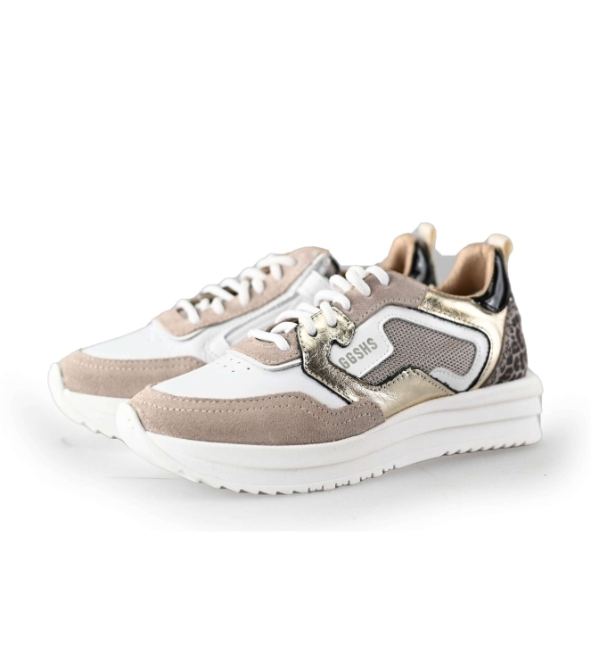 Giga Sneakers