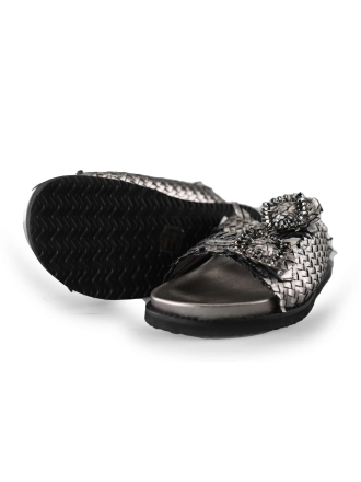 Inuikii Slippers