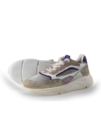 Giga Sneakers