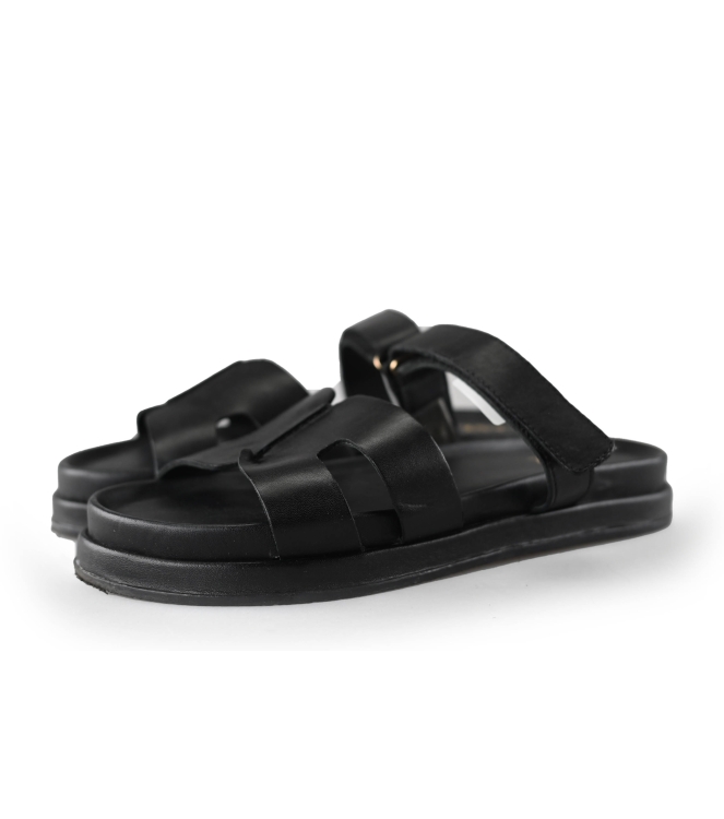 Blasz Slippers