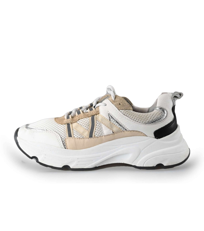 Omoda Sneakers