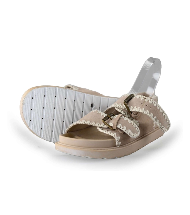 Omoda Sandalen