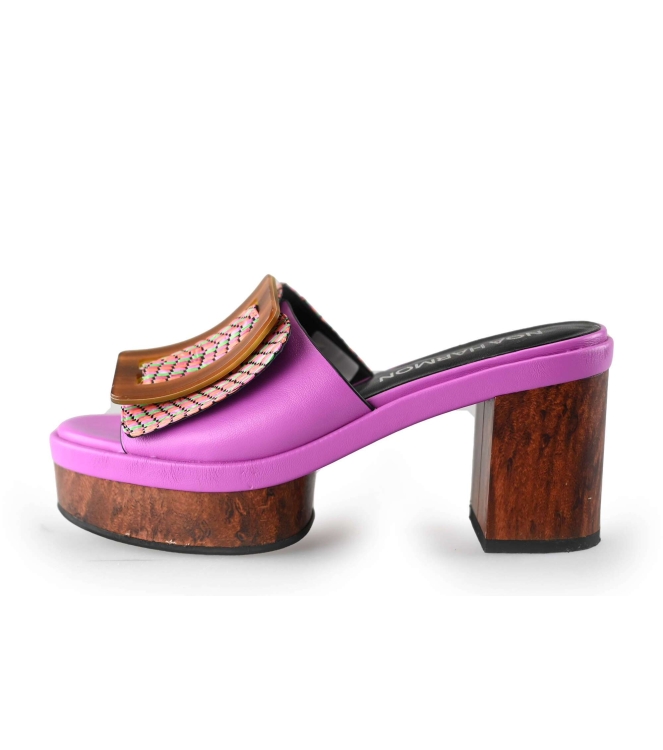 Noa Harmon Slippers