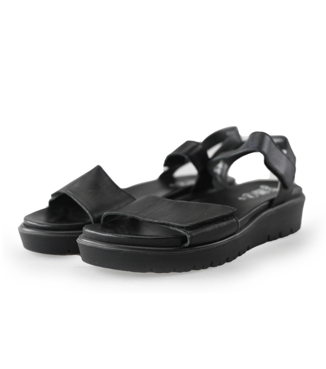 Ara Sandalen