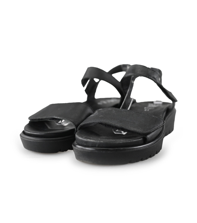 Ara Sandalen