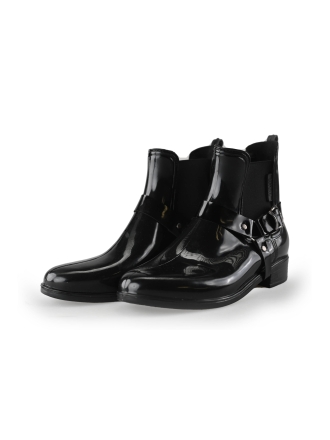 Chelsea boots