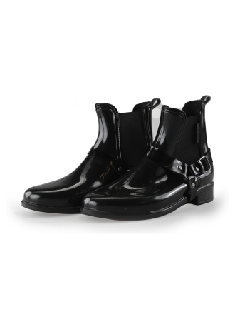 Chelsea boots