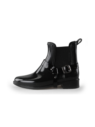 Chelsea boots