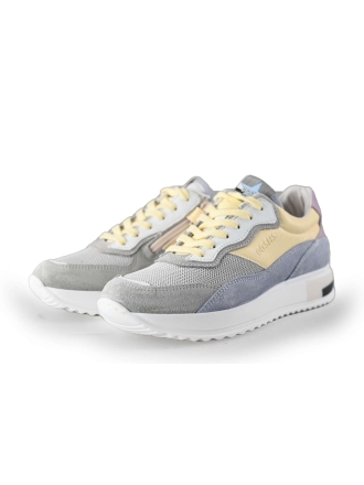 Giga Sneakers