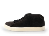 Avenue Sneakers