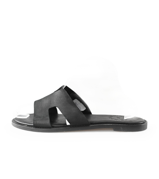 Nelson Slippers