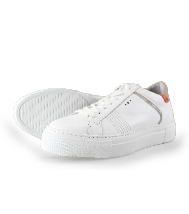 AQA Sneakers