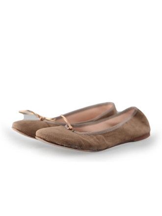 Giulia Ballerina's Bruin 221760